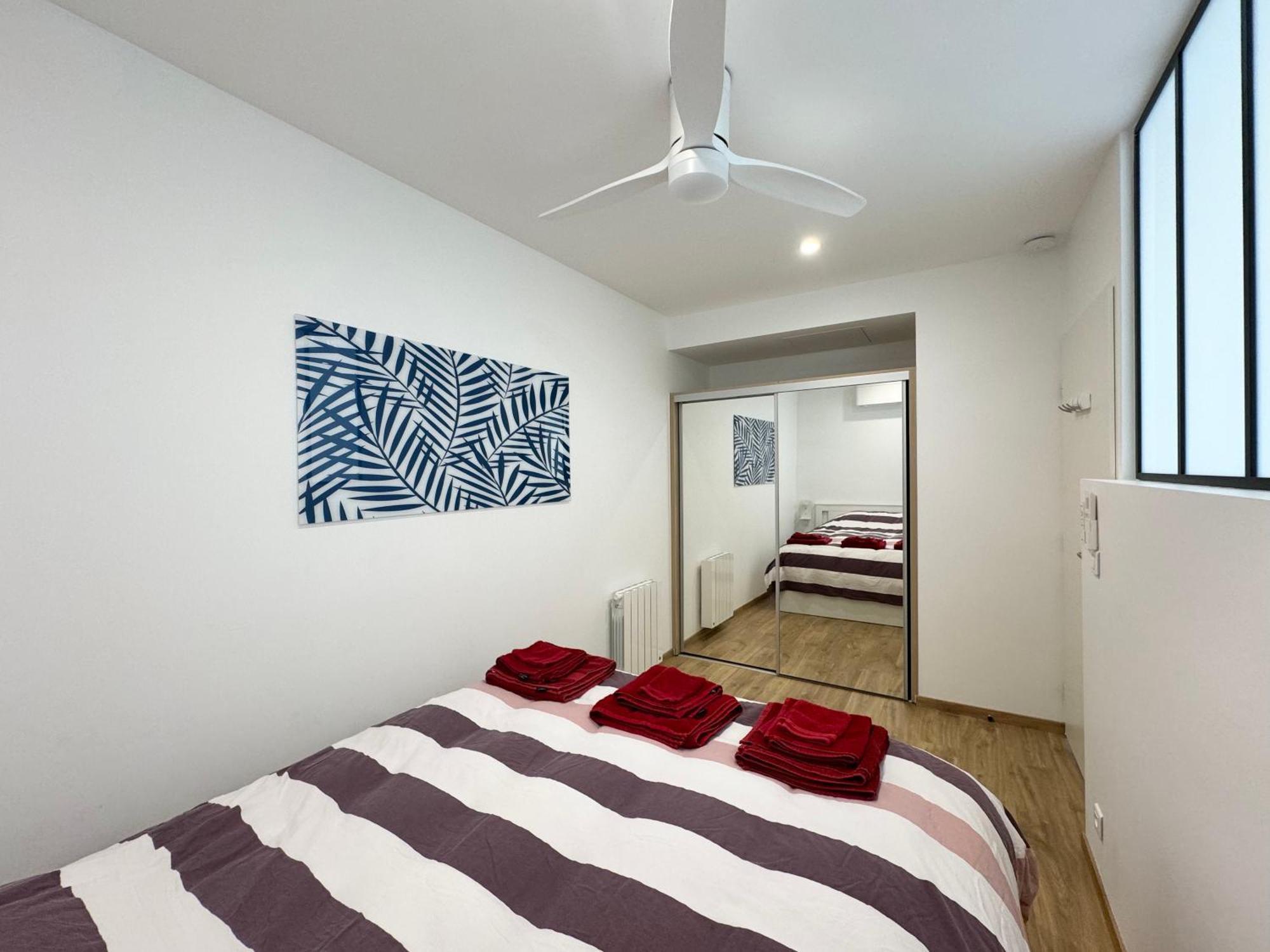 Appartement 1Ch Avec Terrasse Et Jardinet A 400M De La Plage 滨海卡瓦莱尔 外观 照片