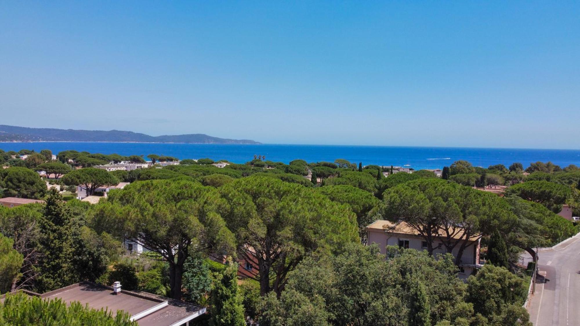 Appartement 1Ch Avec Terrasse Et Jardinet A 400M De La Plage 滨海卡瓦莱尔 外观 照片